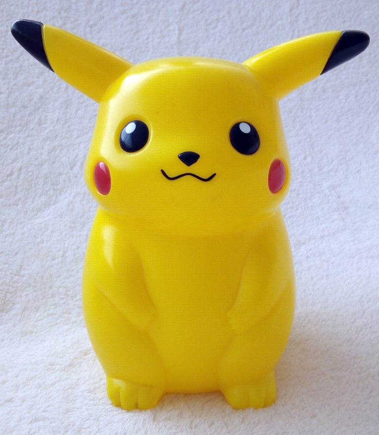 Pikachu – Money Bank 2000 – A BIT OF