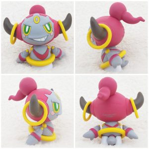 Tomy Hoopa Confined