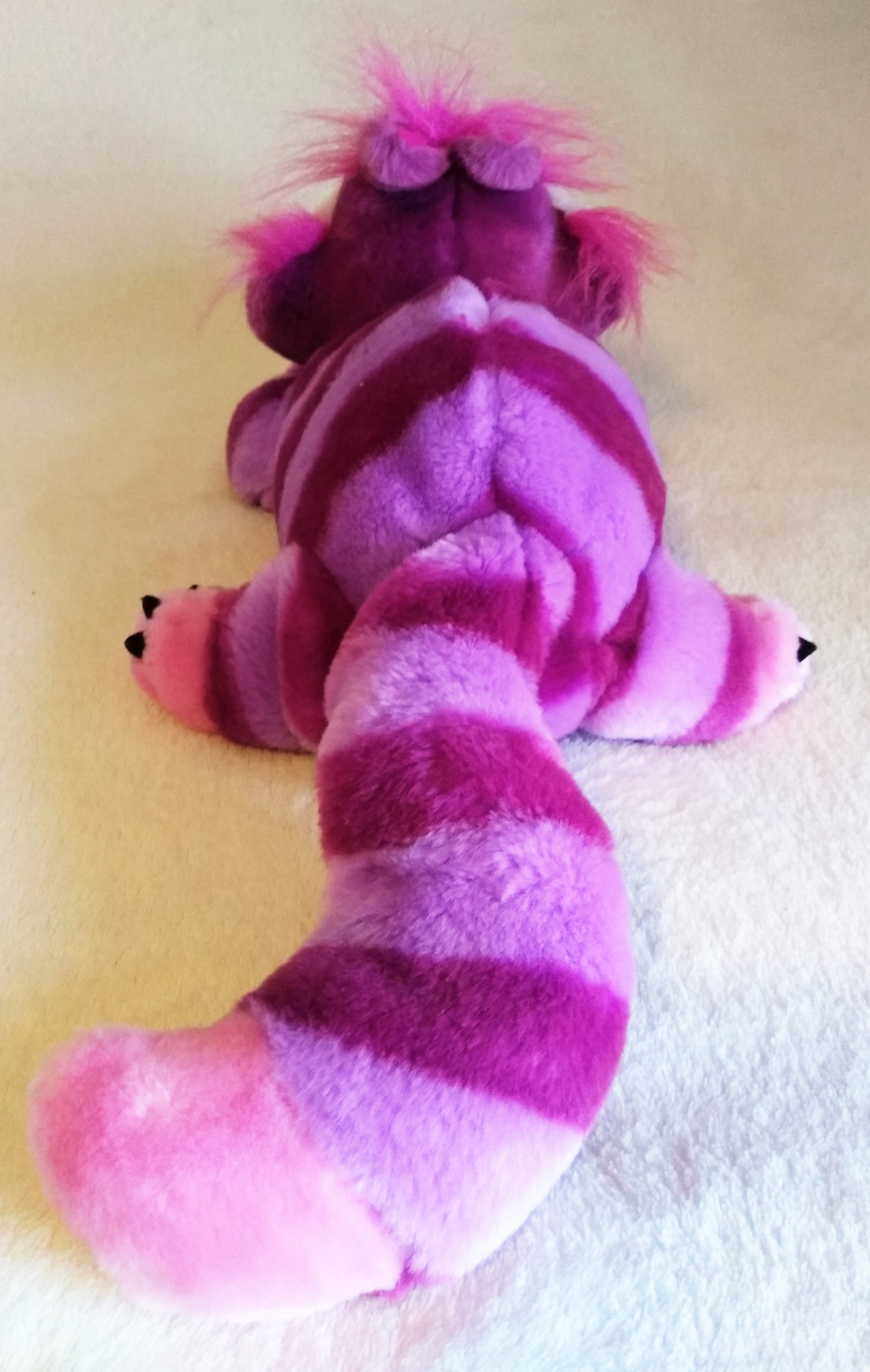 Cheshire Cat – Disney Store Plush – A BIT OF