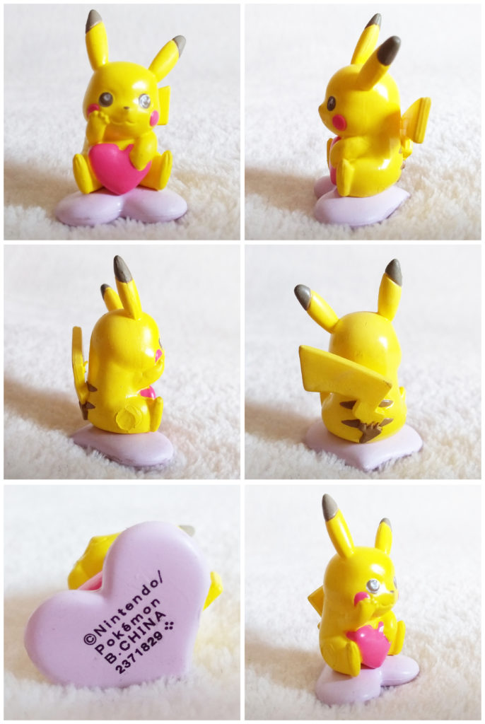 Pokémon Oh!-Egg Bath Ball Pikachu figure