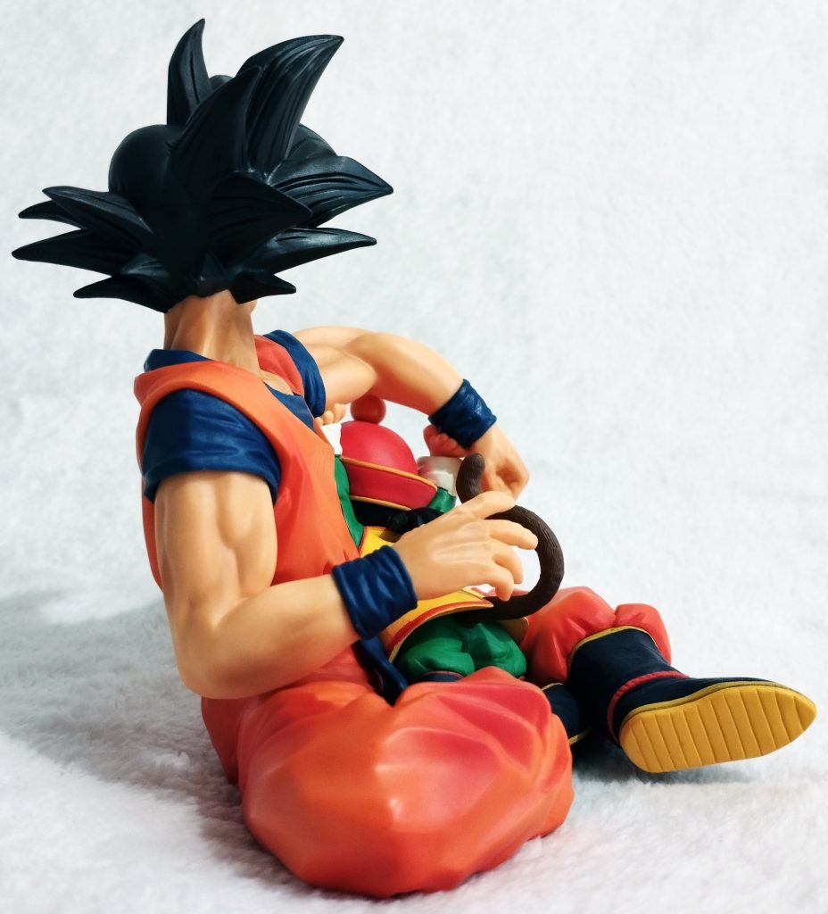 Dragonball EX Warriors who protect the Earth by Bandai Prize A Goku & Gohan (anime) right