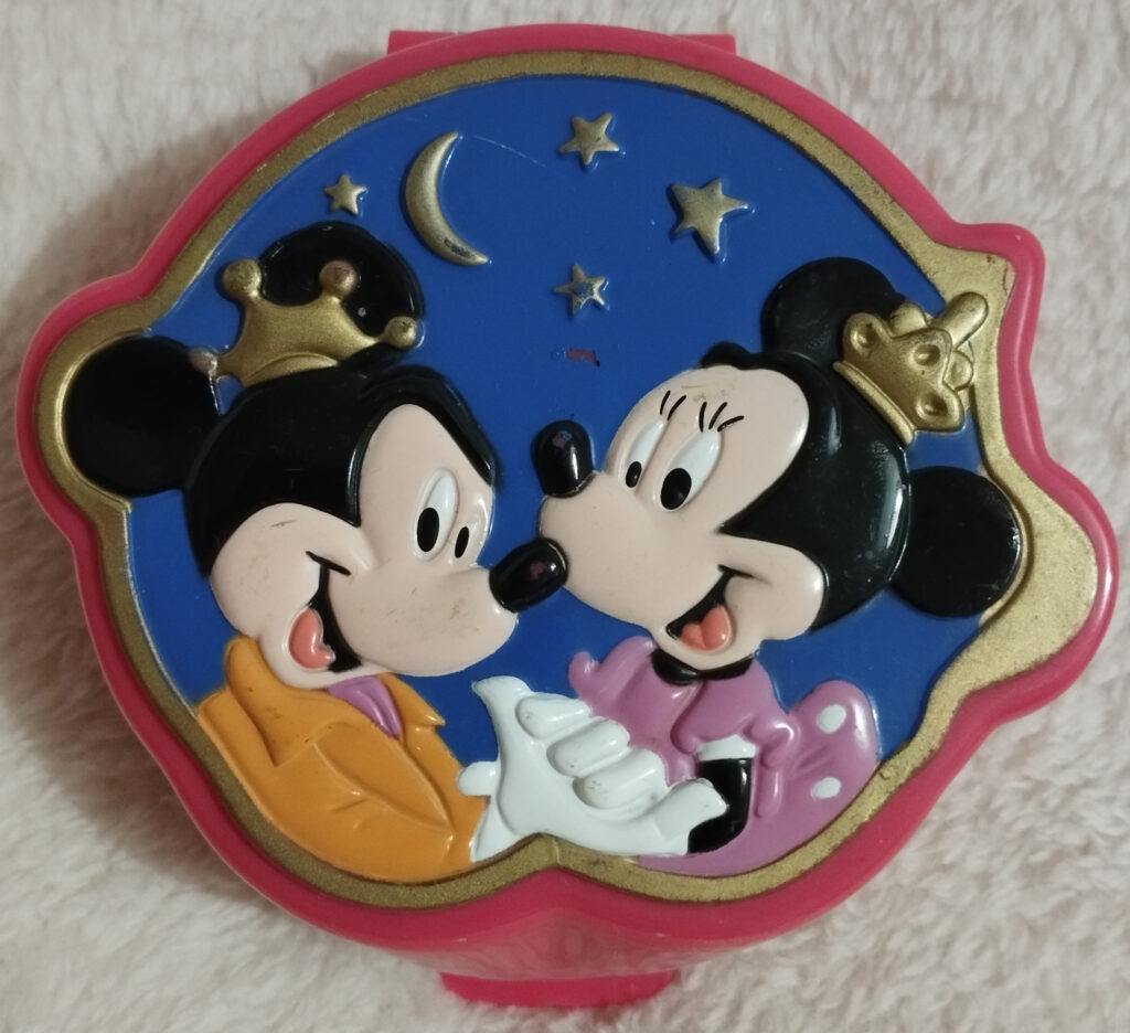 Disney Tiny Collection by Bluebird - Mickey and Minnie Playcase, front