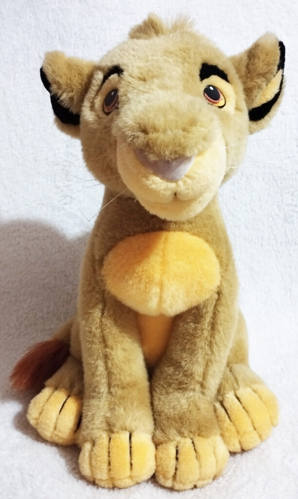 The Lion King 1994 plush by Disneyland / Disney World / Disneystore - Simba (young) sitting - front
