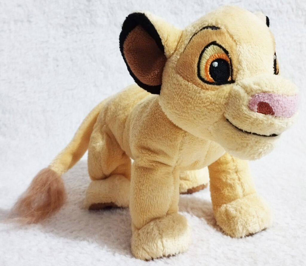 Simba (young) 2010 UK Disney Store plush by Disney Store - 3/4 view