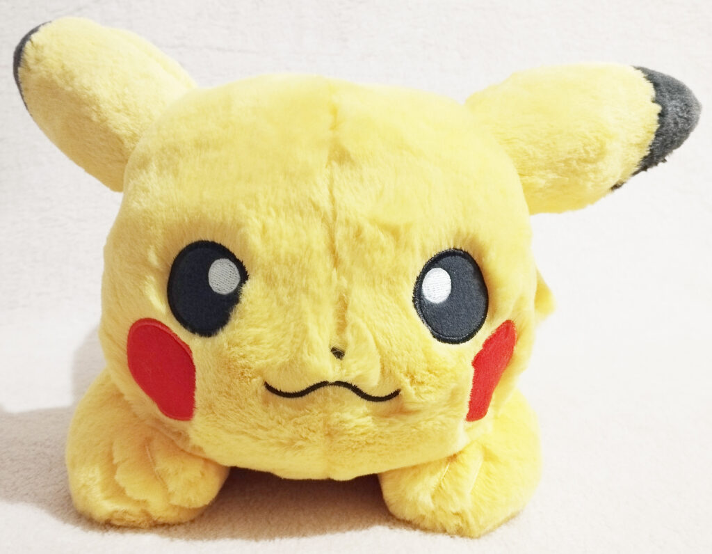 Pokémon Comfy Friends plush by Pokémon Center - Wave 3 - Pikachu (front)