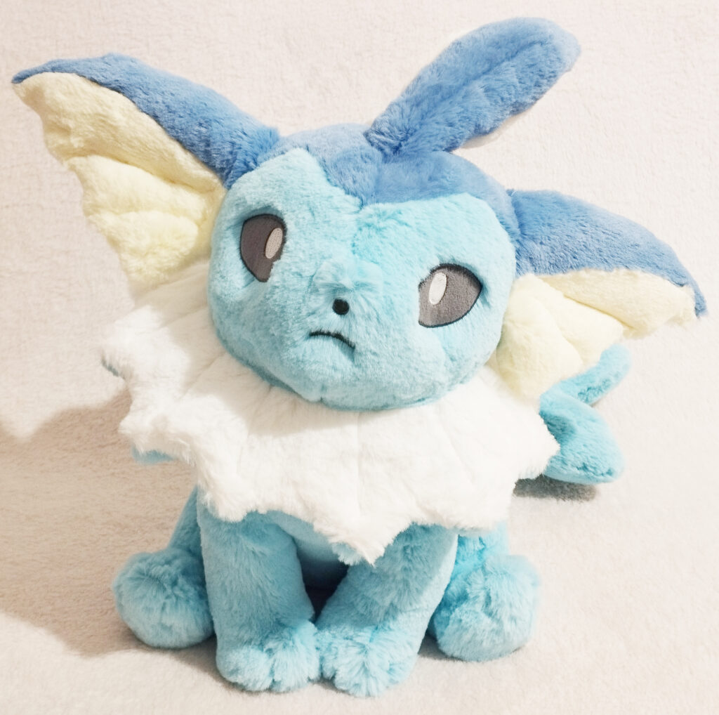 Pokémon Comfy Friends plush by Pokémon Center - Wave 7 - Vaporeon (front)