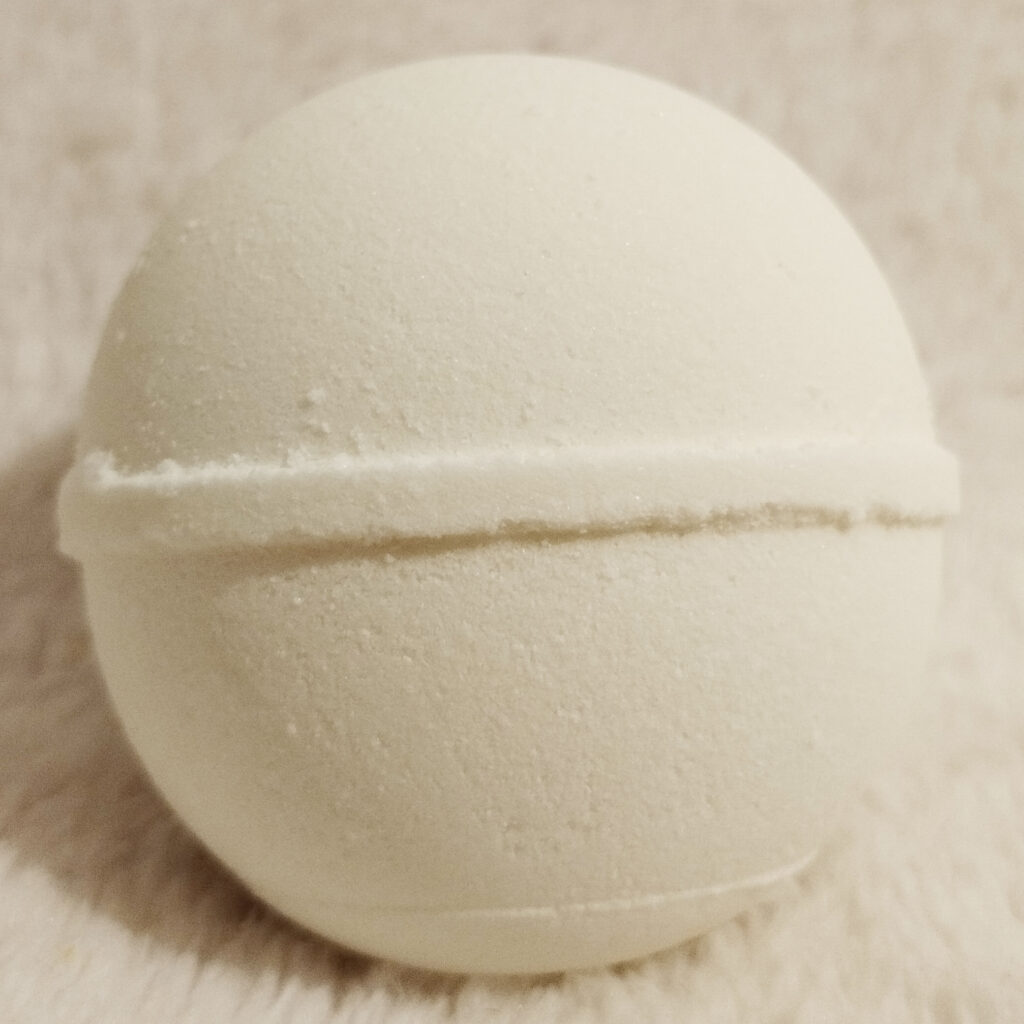 Pokémon Let's Go! Bath Ball by Type by Bandai - Bath Bomb