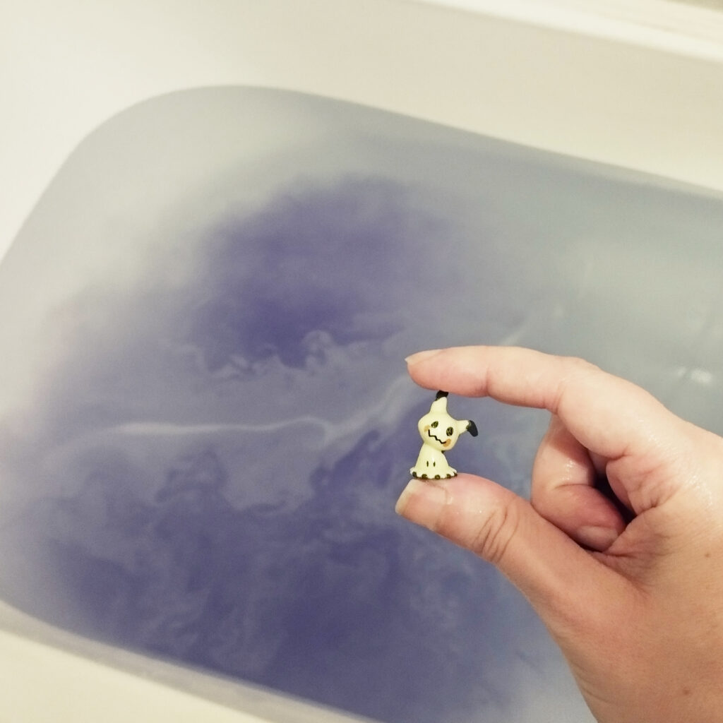 Pokémon Let's Go! Bath Ball by Type by Bandai - In Bath